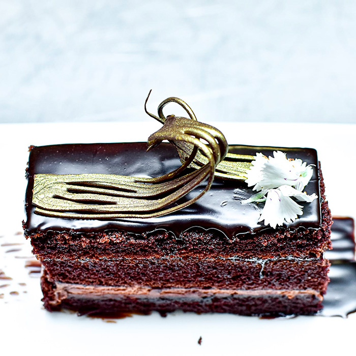 TARTA-SACHER